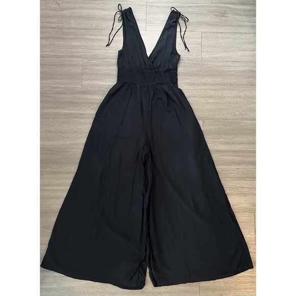 American Eagle Black Wide Leg Jumpsuit Size S Tie Shoulder Palazzo Romper - Picture 1 of 9